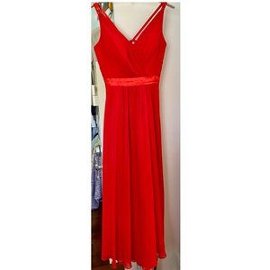 NWOT Beautiful Red Long Prom Dress